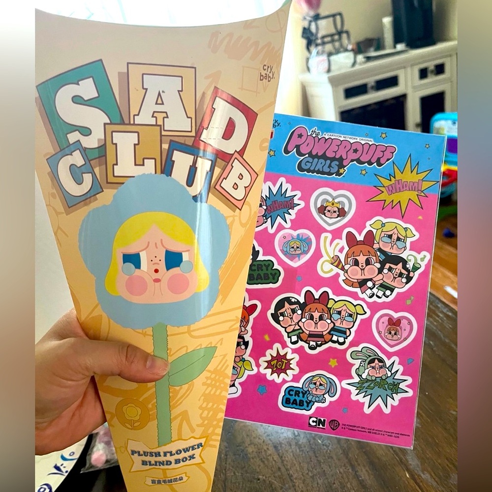 Brand new cry baby flower w/ free stickers